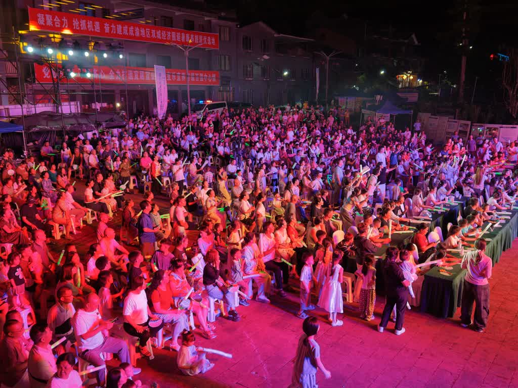 古蔺：黄荆老林英雄会启幕 点燃夏日“凉经济”(图6)